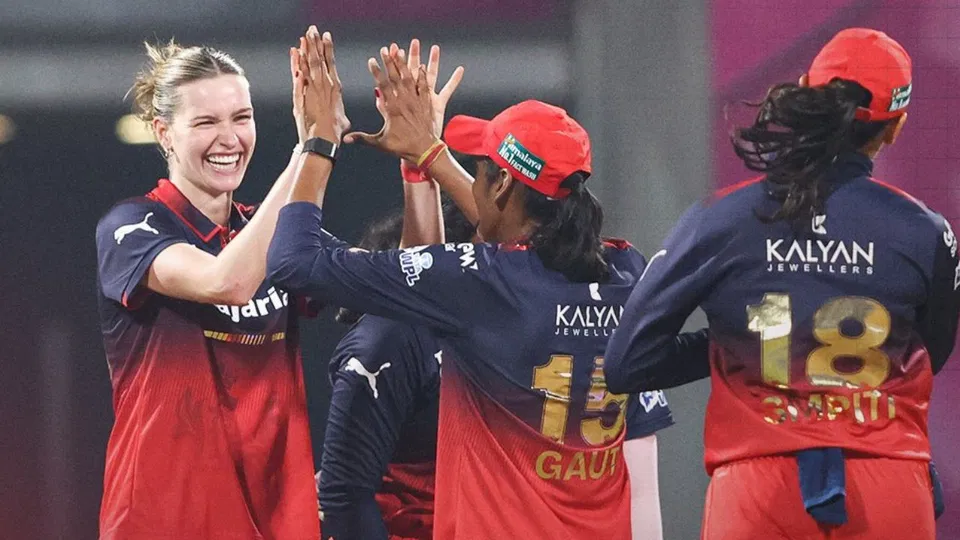 RCB blank Gujarat Giants with record win margin in WPL history